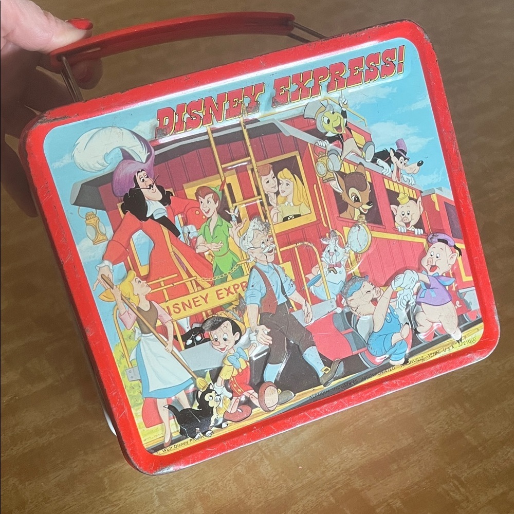 Disney Express Red Kids Toy Lunchbox by Aladdin / preowned